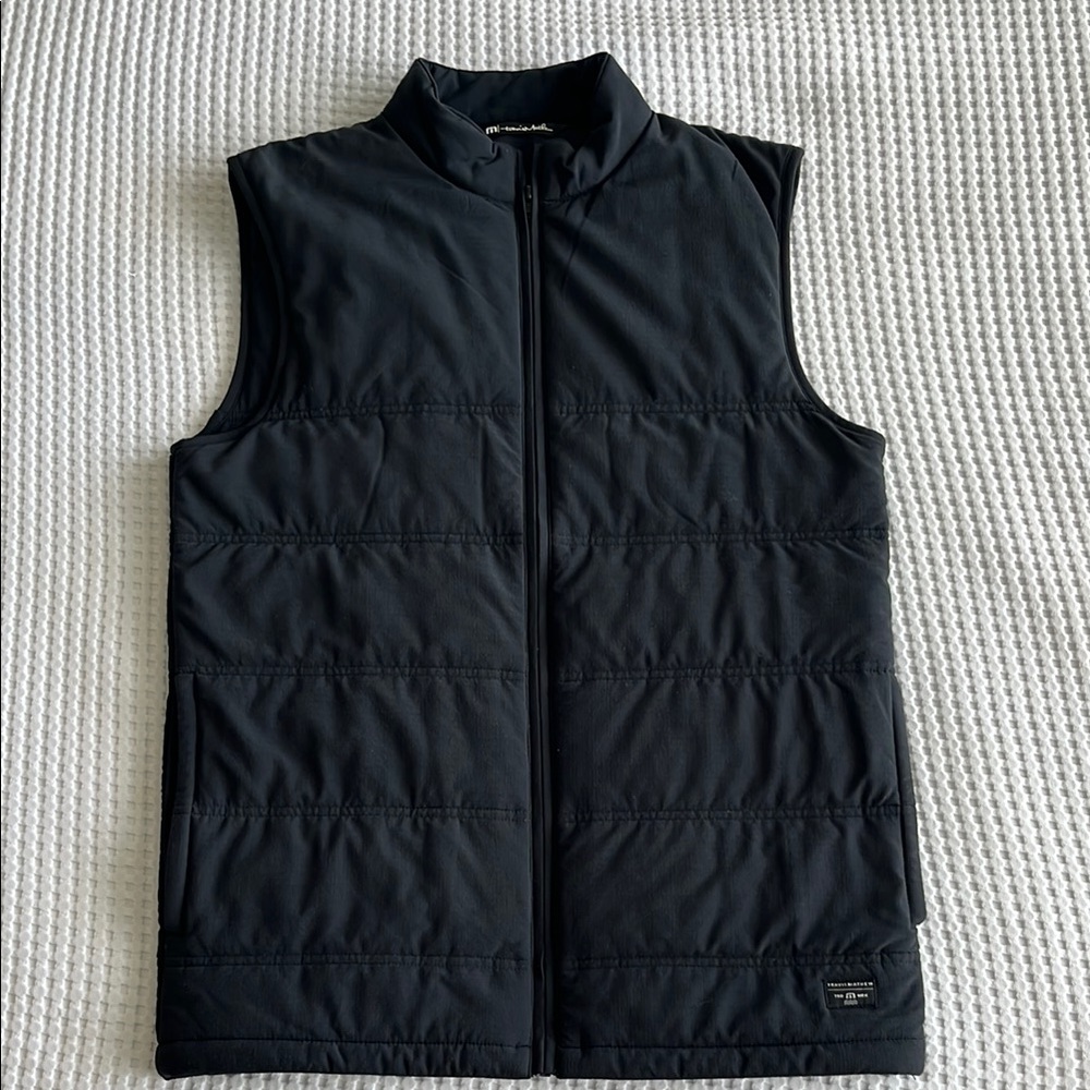 Travis Mathew Black Insulated Puffer Vest